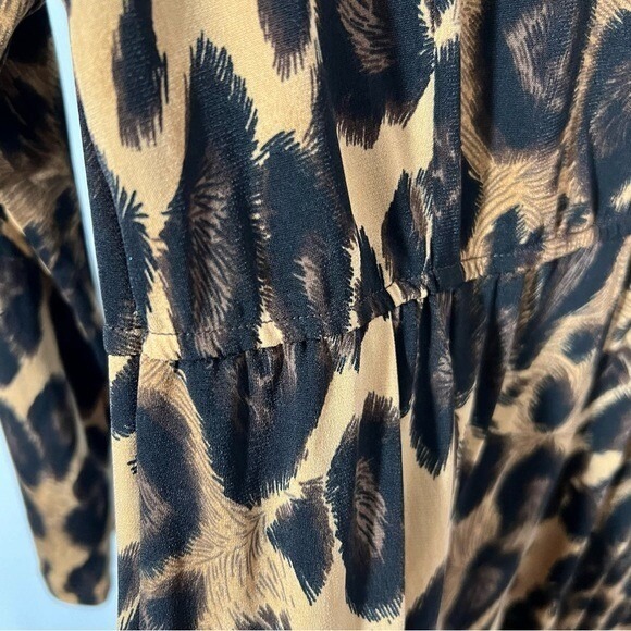 HOT IN HOLLYWOOD Leopard Dress Size Medium - Picture 5 of 10